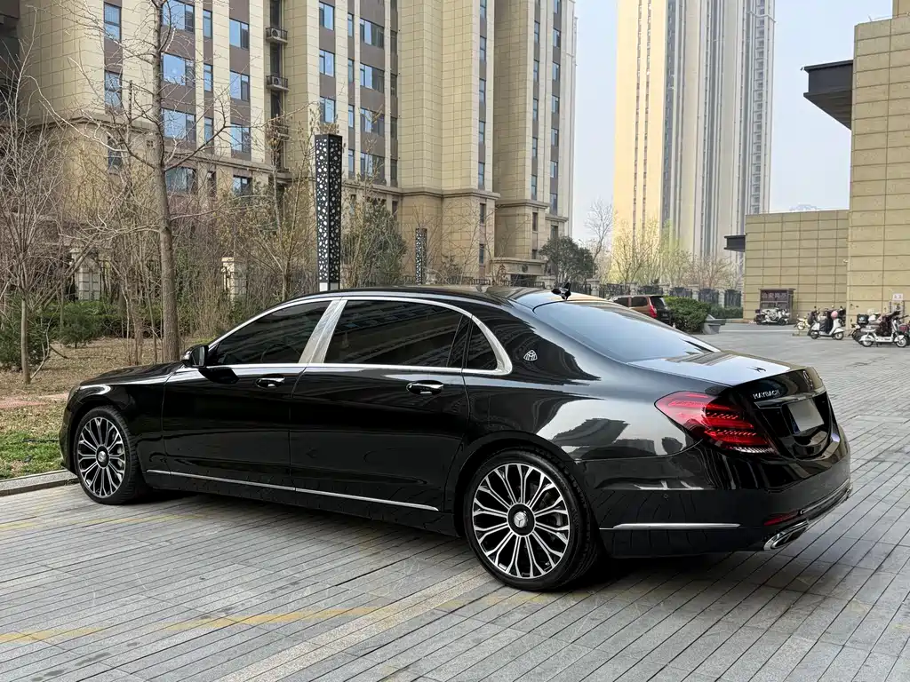 Mercedes-Benz Maybach S-Class 2020 S 450 4MATIC Collector's Edition 2021 - thumbnail 5
