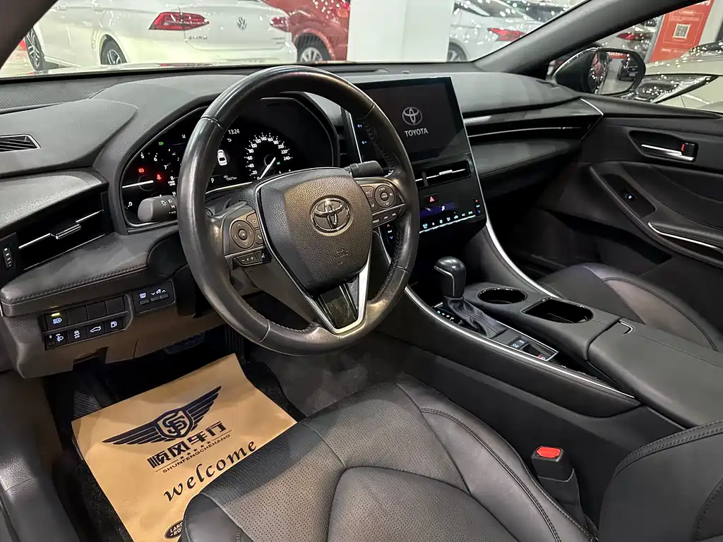 Toyota Toyota Avalon 2022 2.0L Luxury Edition 2022 - thumbnail 5
