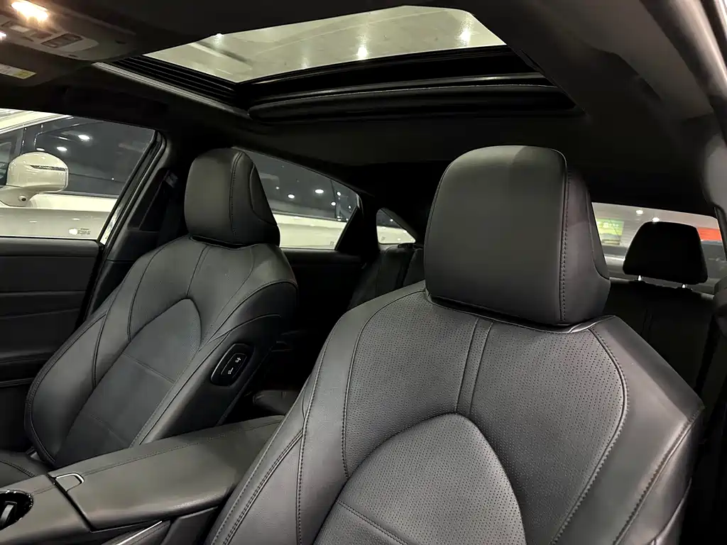 Toyota Toyota Avalon 2022 2.0L Luxury Edition 2022 - thumbnail 7