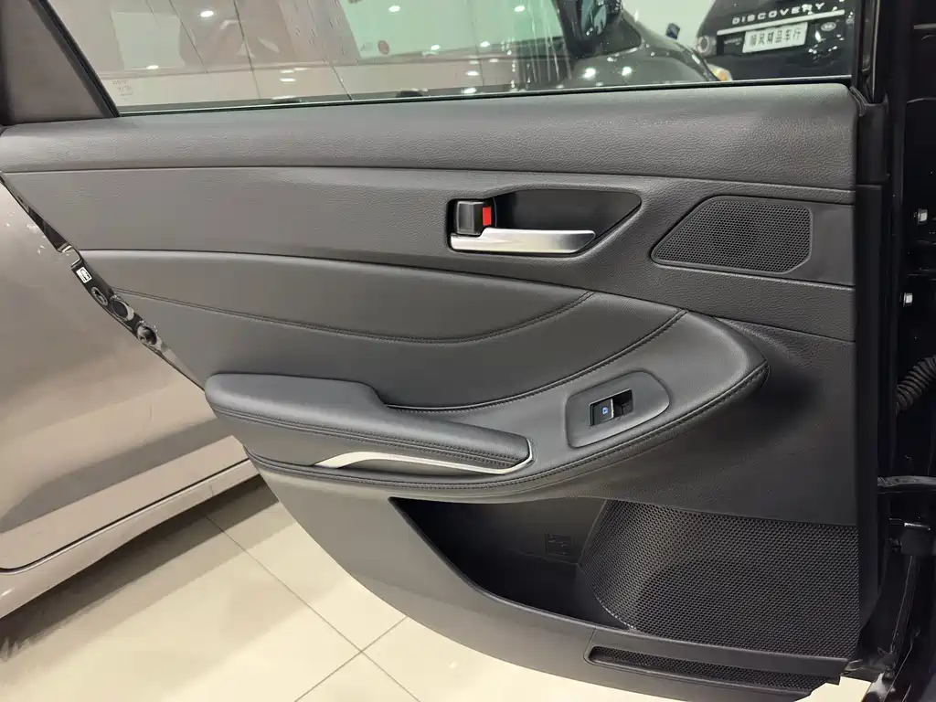 Toyota Toyota Avalon 2022 2.0L Luxury Edition 2022 - thumbnail 17