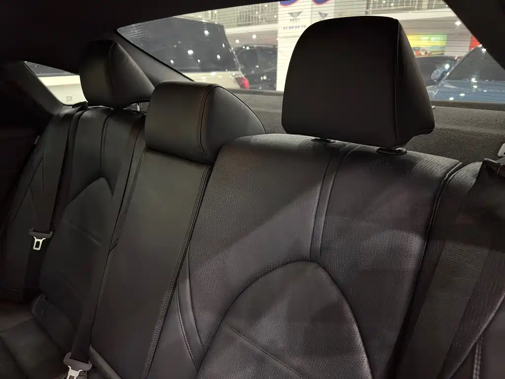 Toyota Toyota Avalon 2022 2.0L Luxury Edition 2022 - thumbnail 18