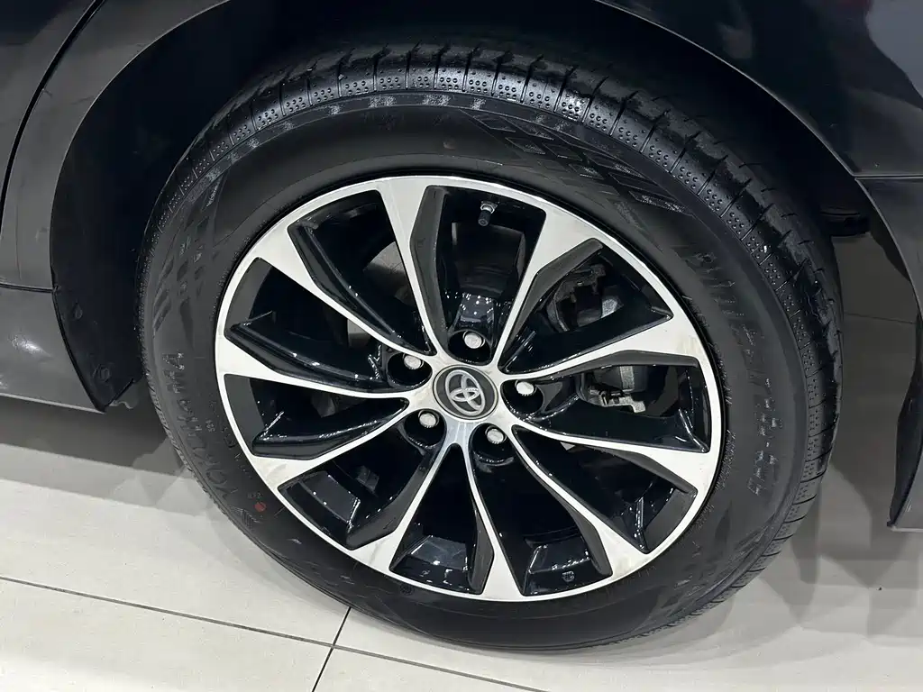 Toyota Toyota Avalon 2022 2.0L Luxury Edition 2022 - thumbnail 22