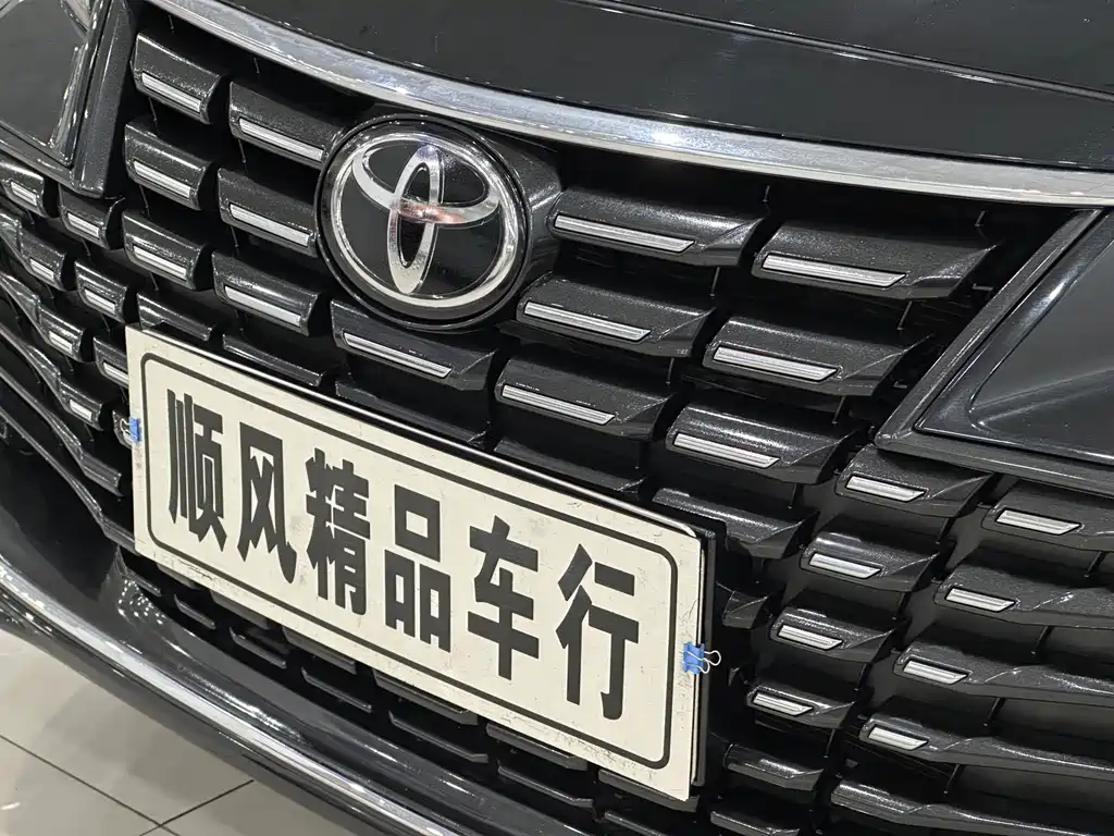 Toyota Toyota Avalon 2022 2.0L Luxury Edition 2022 - thumbnail 29