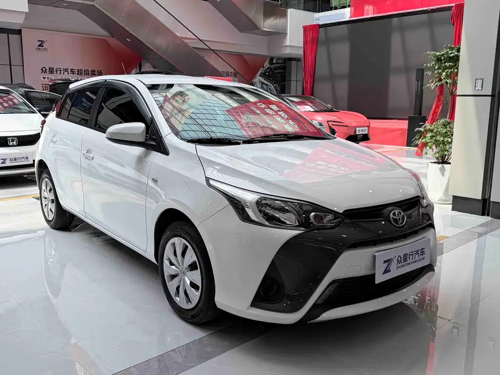 Toyota Toyota YARiS L 2017 1.5E CVT Sport Upgrade Edition 2017 - thumbnail 3