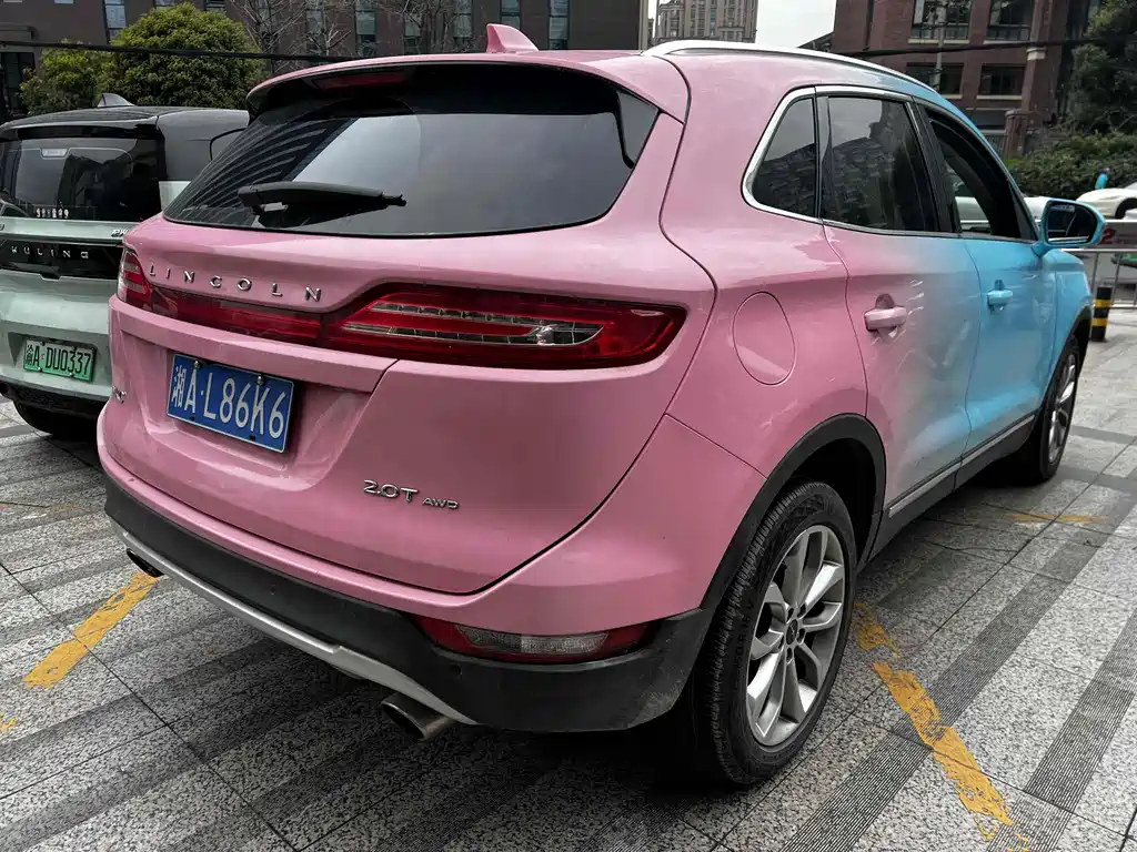 Lincoln Lincoln MKC 2017 2.0T AWD Reserve Edition 2017 - thumbnail 3