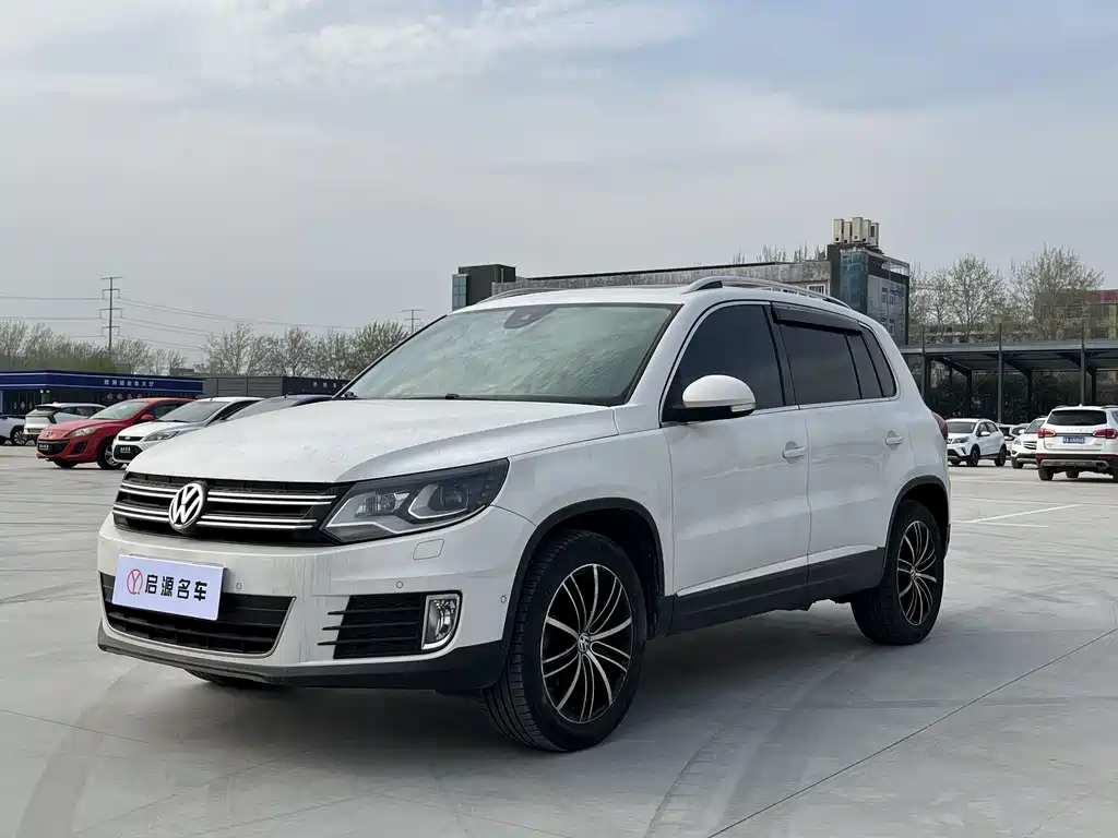 Volkswagen Volkswagen Tiguan 2015 2.0TSI Automatic AWD Flagship Edition 2014
