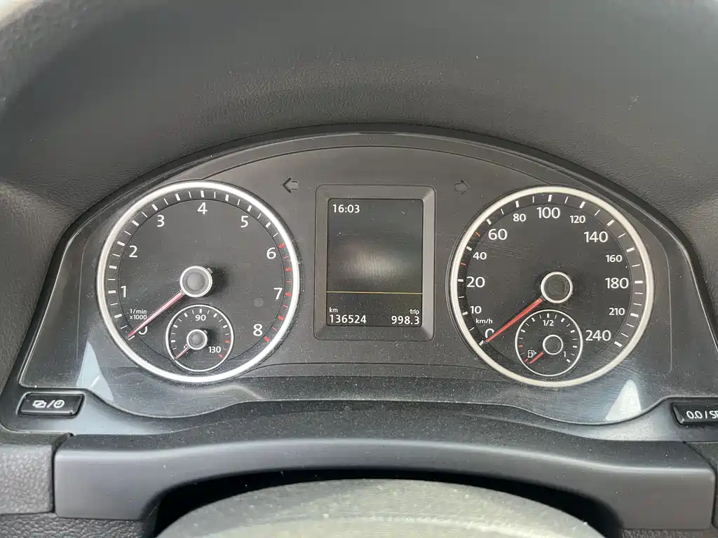 Volkswagen Volkswagen Tiguan 2015 2.0TSI Automatic AWD Flagship Edition 2014 - thumbnail 21