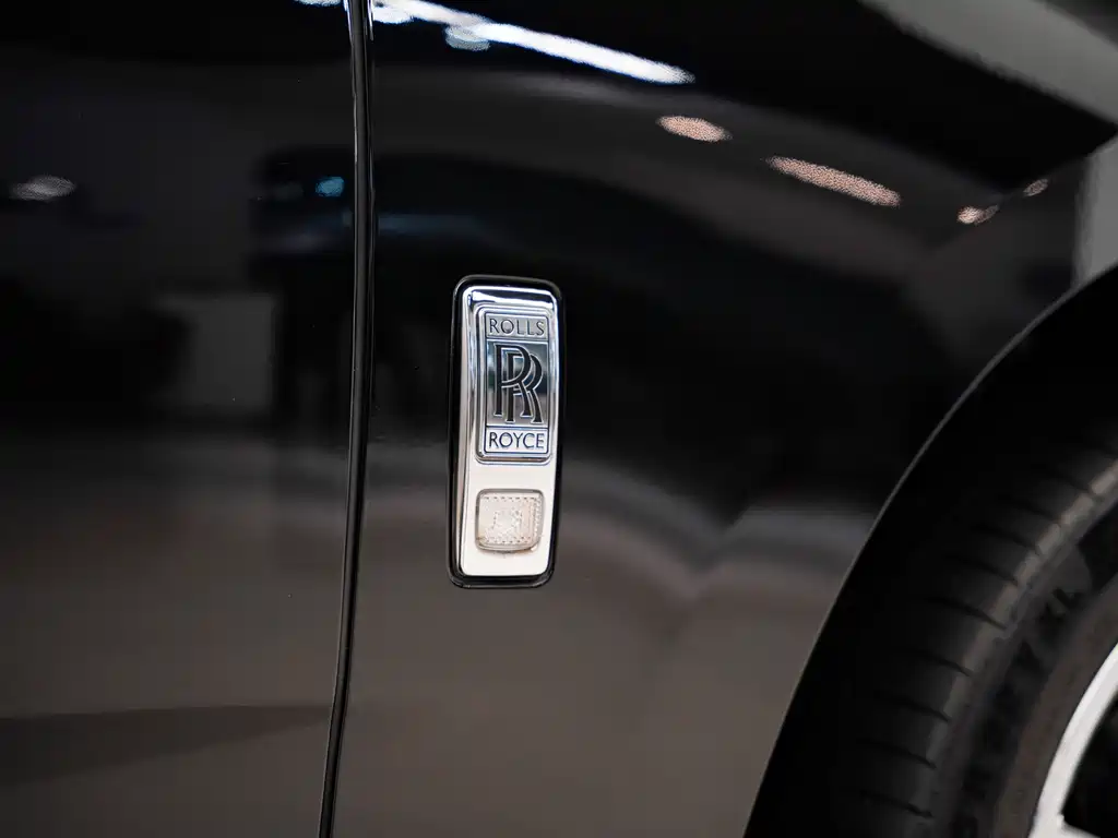 Rolls-Royce Rolls-Royce Cullinan 2018 Five-Seat Version 2022 - thumbnail 16