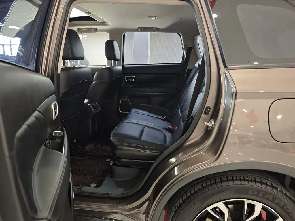 Mitsubishi Outlander 2019 2.0L 2WD Comfort Edition 5-seater China VI 2019 - thumbnail 8