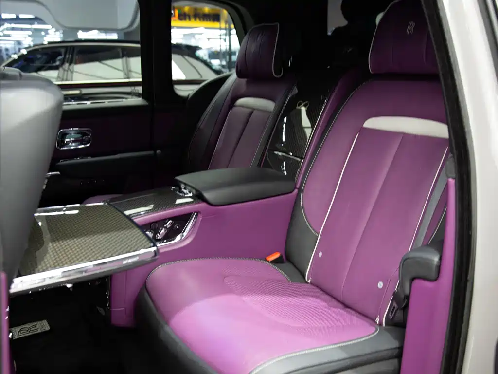 Rolls-Royce Rolls-Royce Cullinan 2020 Black Badge 2021 - thumbnail 11