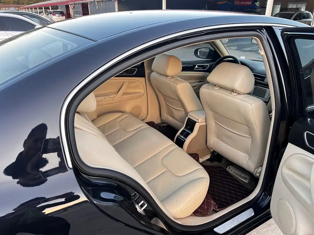 Volkswagen Volkswagen Passat Lingyu 2009 2.0L MFI Manual Premium Edition 2010 - thumbnail 16