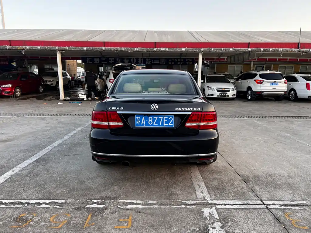 Volkswagen Volkswagen Passat Lingyu 2009 2.0L MFI Manual Premium Edition 2010 - thumbnail 17