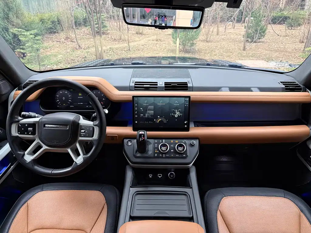 Land Rover Land Rover Defender 2023 110 3.0T P400 X-DYNAMIC HSE 2023 - thumbnail 12