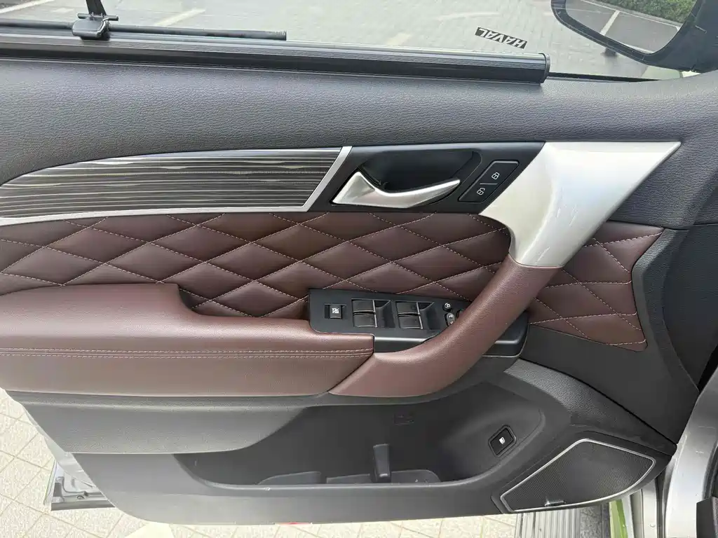 Haval Haval H9 2020 2.0T Gasoline AWD Premium 5-Seat 2020 - thumbnail 16