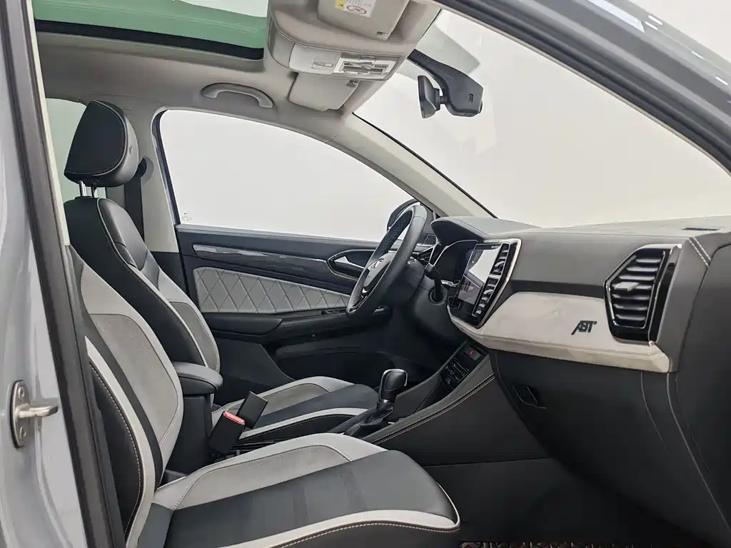 Jetta Jetta VS7 2023 280TSI ABT Automatic Glory Limited Edition 2023 - thumbnail 8