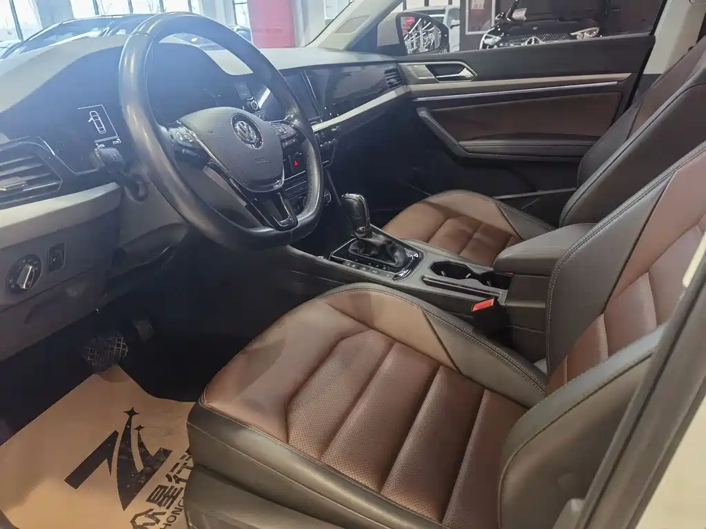Volkswagen Lavida 2019 280TSI DSG Luxury Edition China VI 2020 - thumbnail 9