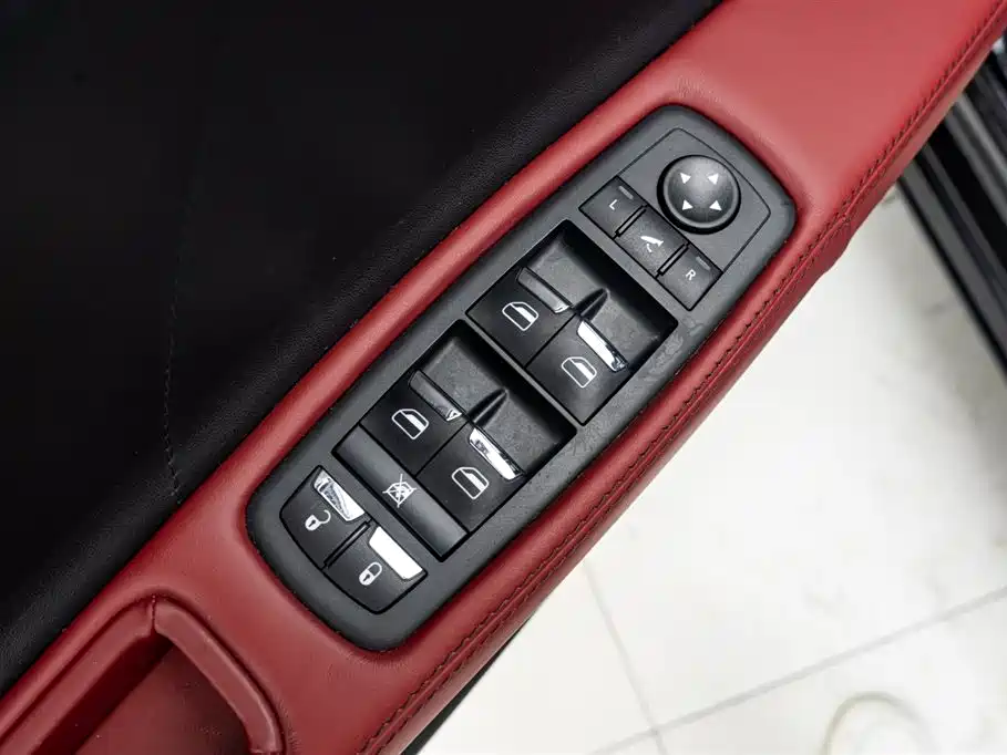 Maserati Maserati Ghibli 2022 3.0T Modena 2022 - thumbnail 19