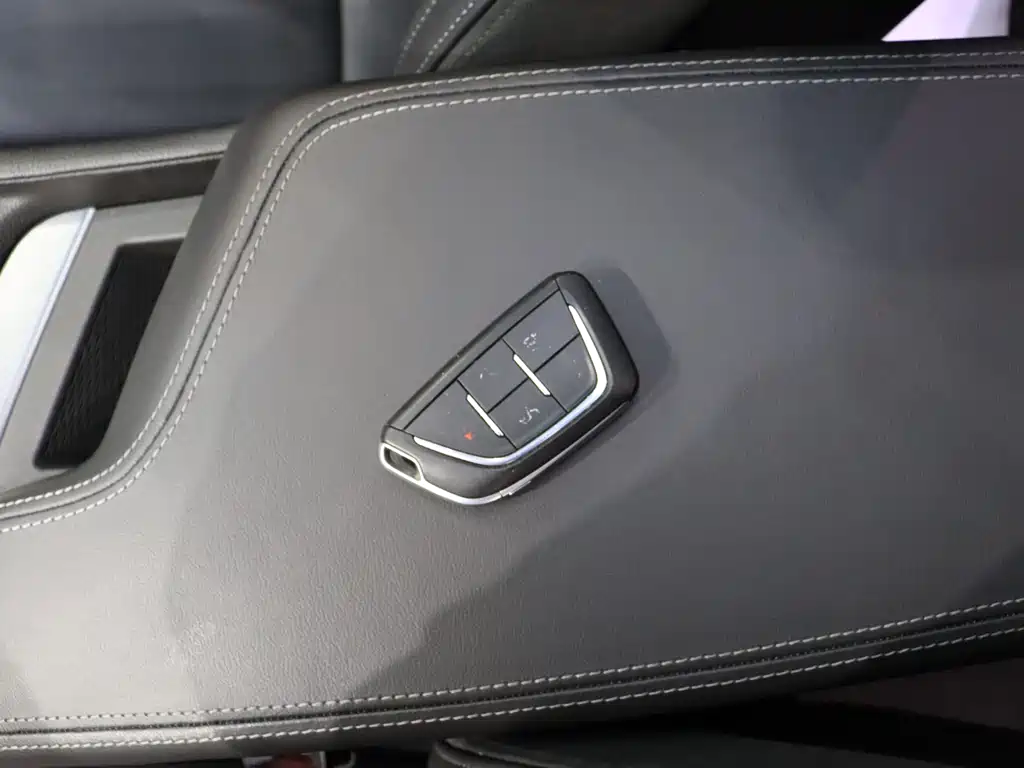 Cadillac Cadillac CT5 2020 28T Luxury 2020 - thumbnail 12