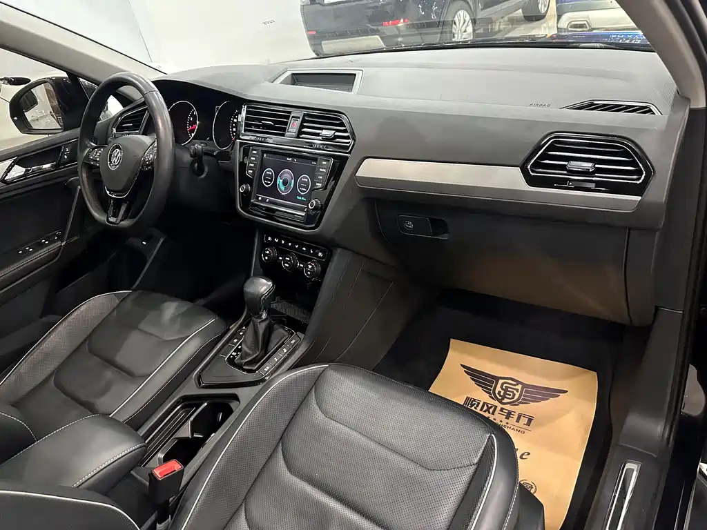 Volkswagen Volkswagen Tiguan L 2018 Facelift 330TSI Automatic 2WD Flagship Edition 2018 - thumbnail 20