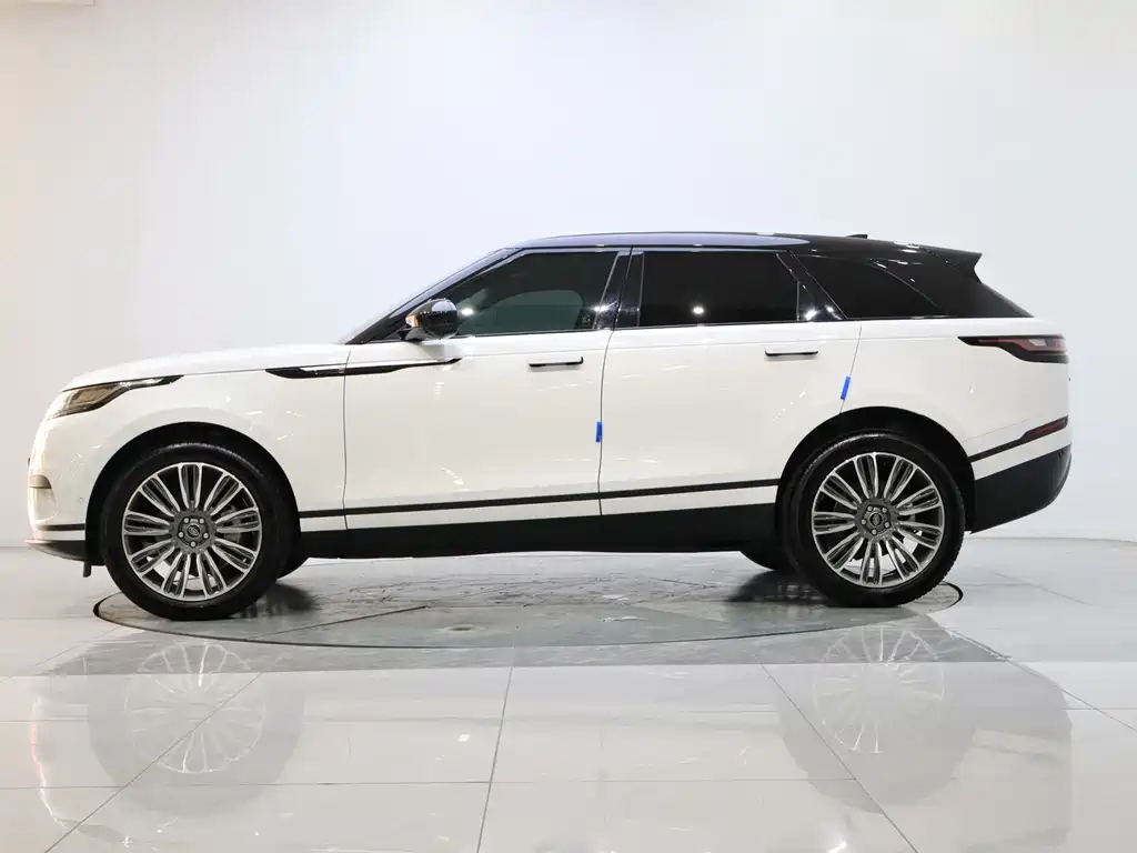 Land Rover Range Rover Velar 2022 250PS 2023 - thumbnail 4