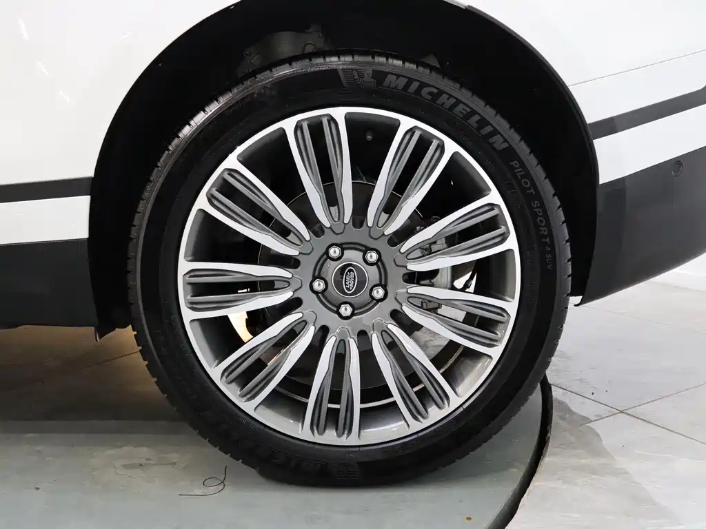 Land Rover Range Rover Velar 2022 250PS 2023 - thumbnail 10