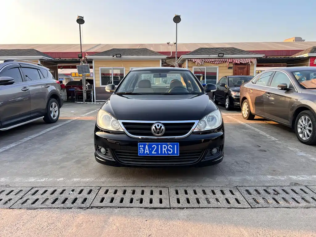 Volkswagen Volkswagen Lavida 2013 Classic 1.6L Manual Fashion Edition 2013
