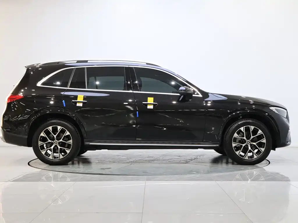 Mercedes-Benz Mercedes-Benz GLC 2024 GLC 260 L 4MATIC Luxury 5-Seat 2024 - thumbnail 6
