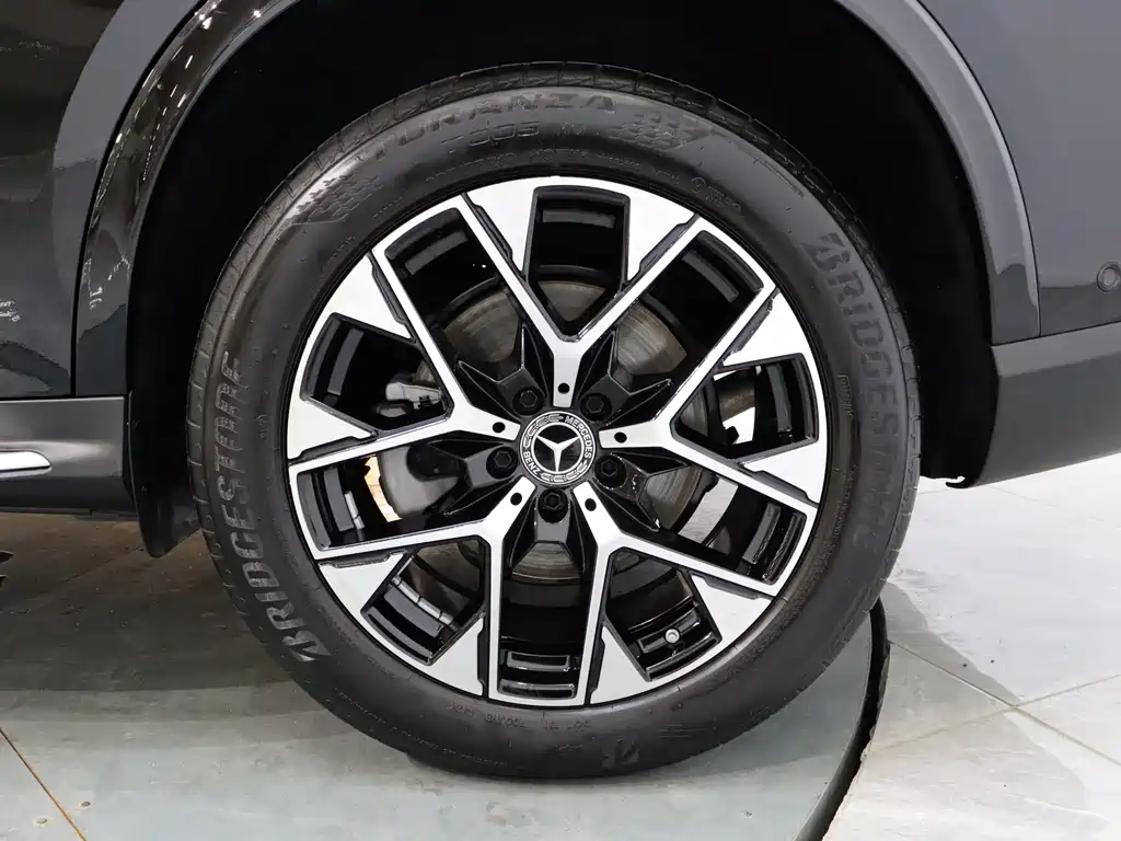 Mercedes-Benz Mercedes-Benz GLC 2024 GLC 260 L 4MATIC Luxury 5-Seat 2024 - thumbnail 10