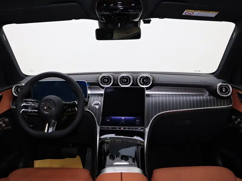 Mercedes-Benz Mercedes-Benz GLC 2024 GLC 260 L 4MATIC Luxury 5-Seat 2024 - thumbnail 19