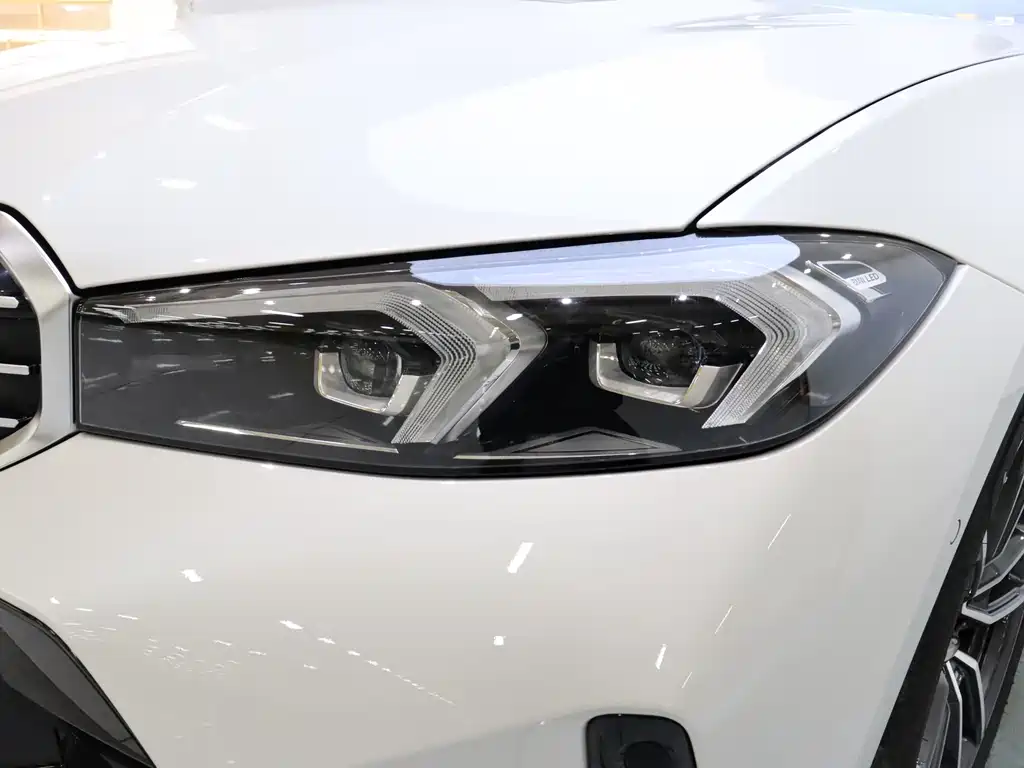 BMW BMW 3 Series 2024 325Li xDrive M Sport Package 2024 - thumbnail 8