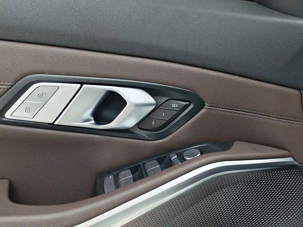 BMW BMW 3 Series 2022 320Li M Sport Package 2022 - thumbnail 15