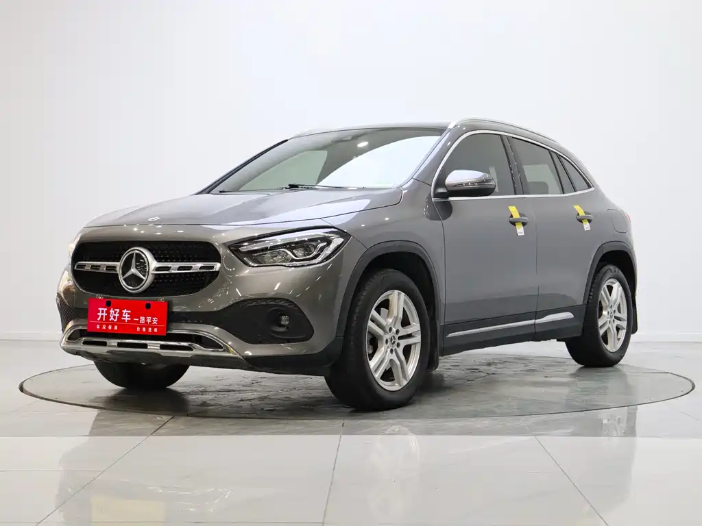 Mercedes-Benz Mercedes-Benz GLA 2022 Facelift GLA 200 2022 - thumbnail 2