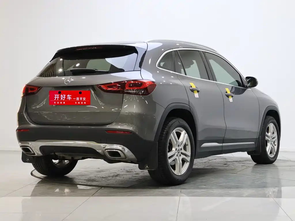 Mercedes-Benz Mercedes-Benz GLA 2022 Facelift GLA 200 2022 - thumbnail 4