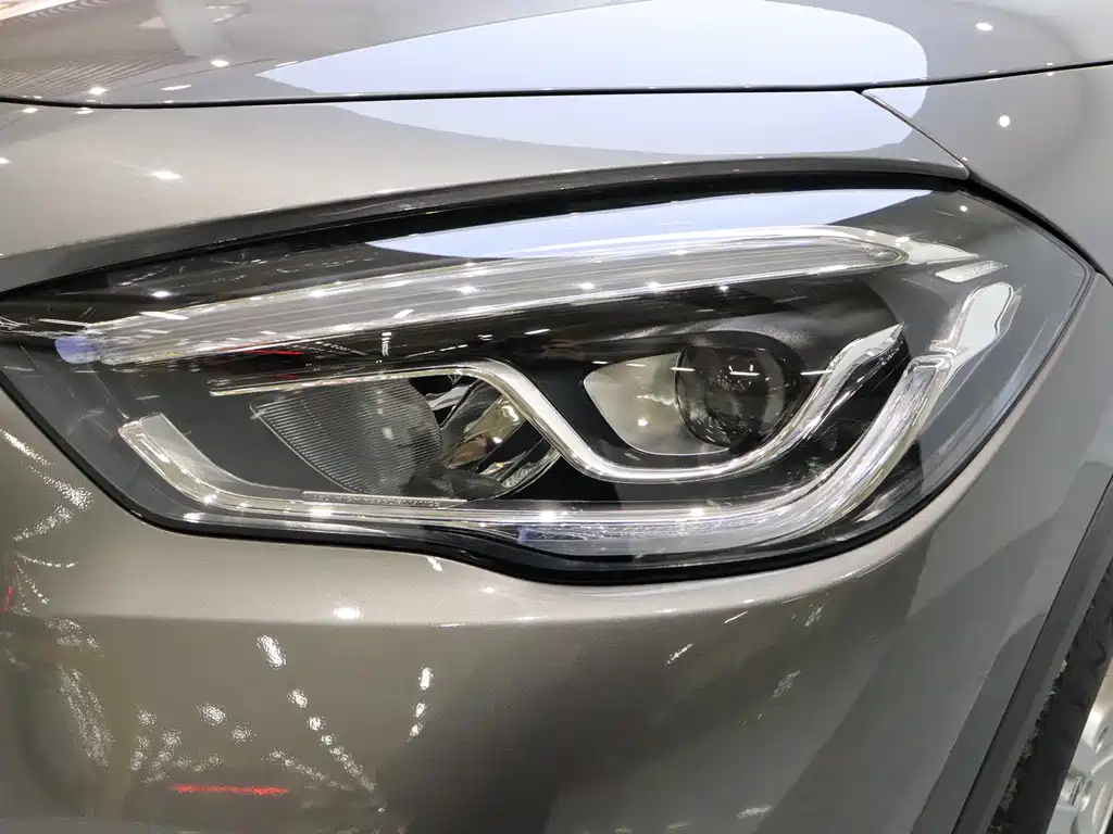 Mercedes-Benz Mercedes-Benz GLA 2022 Facelift GLA 200 2022 - thumbnail 8