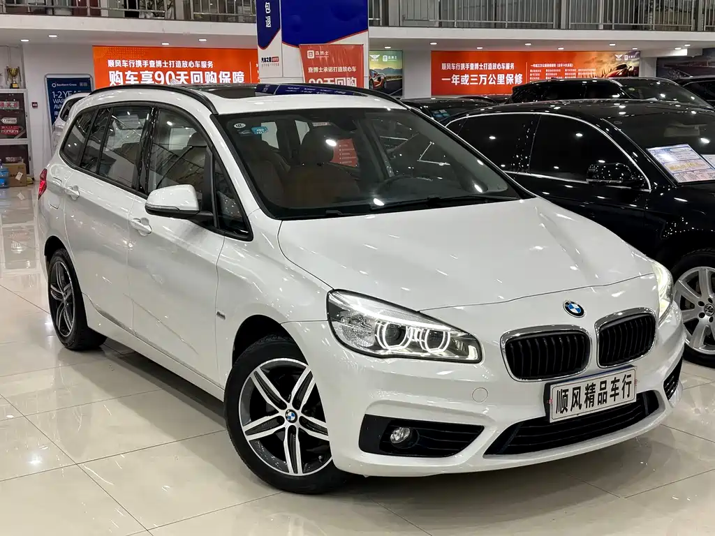 BMW BMW 2 Series Active Tourer 2015 218i Sport Design Package 2016 - thumbnail 6