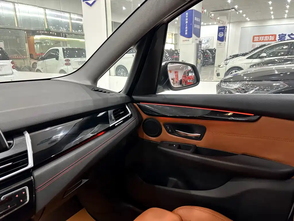 BMW BMW 2 Series Active Tourer 2015 218i Sport Design Package 2016 - thumbnail 13