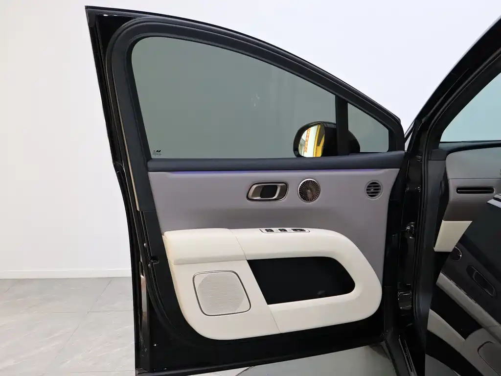 Li Auto Li Auto i6 2025 AWD Standard Edition 2025 - thumbnail 9