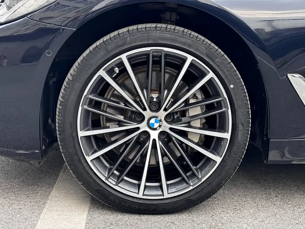 BMW BMW 5 Series 2022 530Li Leading Model M Sport Package 2022 - thumbnail 7