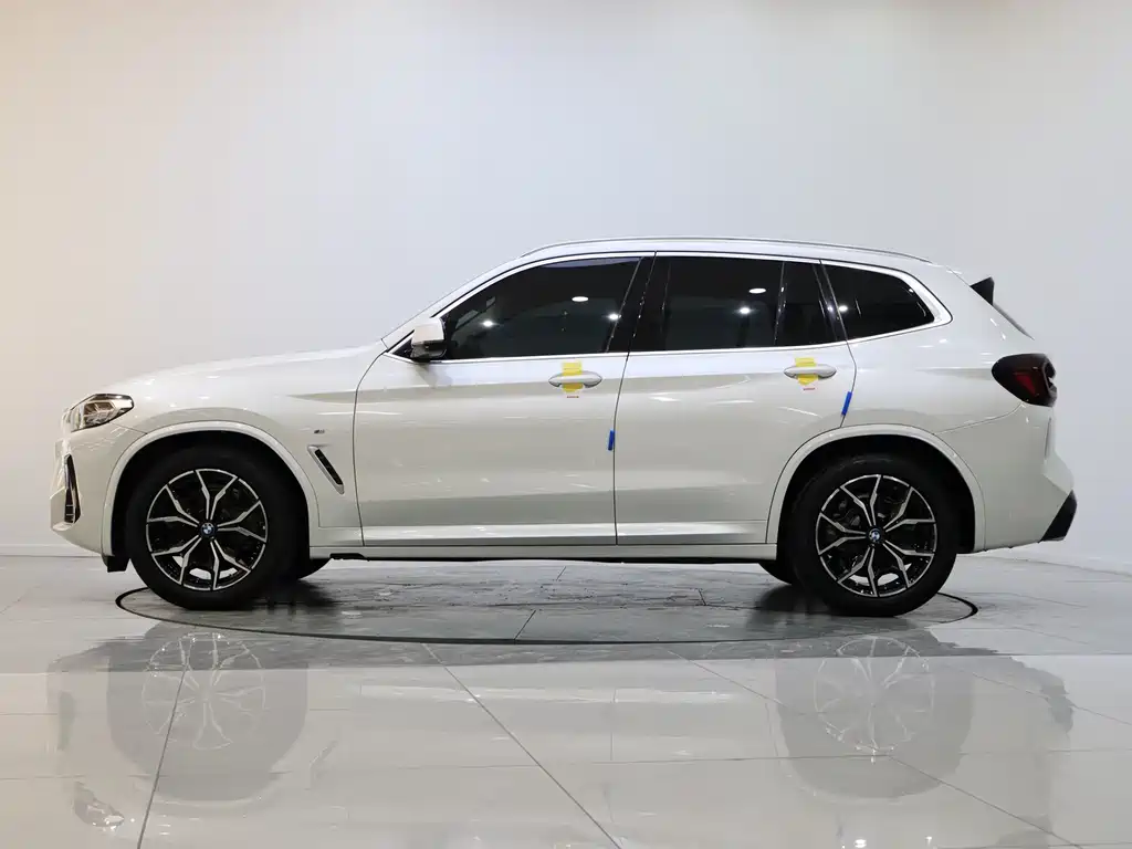 BMW BMW X3 2022 xDrive25i M Sport Package 2022 - thumbnail 3