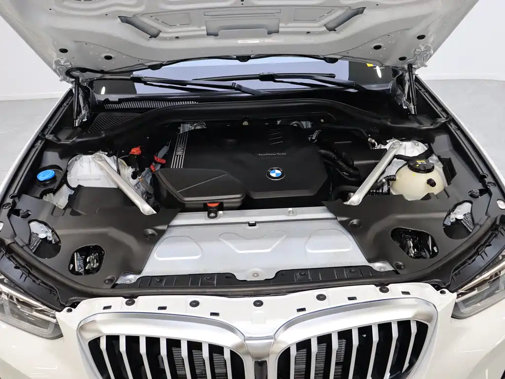 BMW BMW X3 2022 xDrive25i M Sport Package 2022 - thumbnail 6