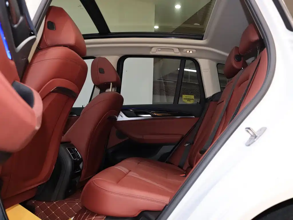 BMW BMW X3 2022 xDrive25i M Sport Package 2022 - thumbnail 11