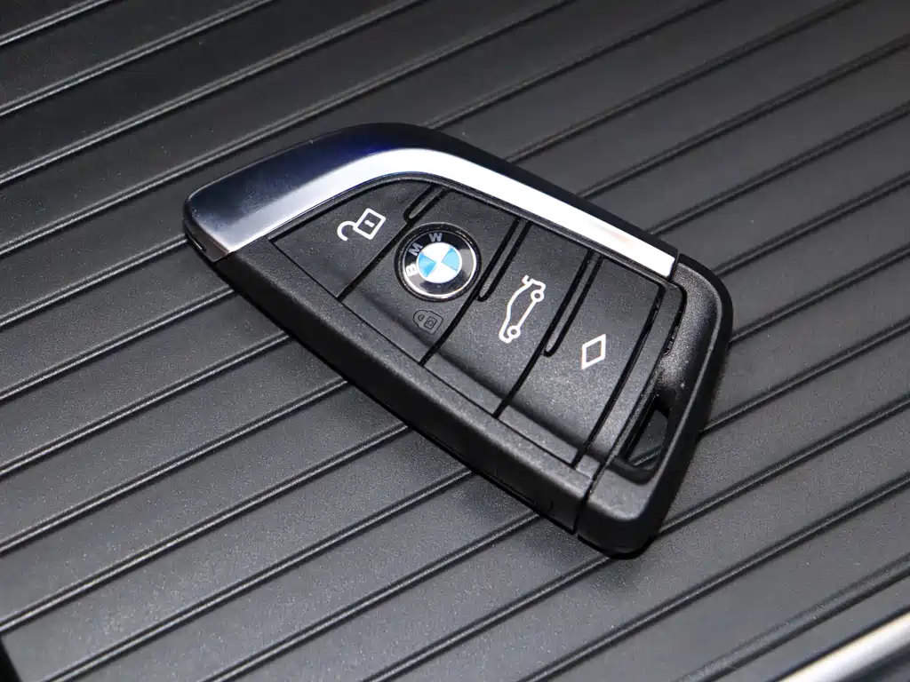 BMW BMW X3 2022 xDrive25i M Sport Package 2022 - thumbnail 18