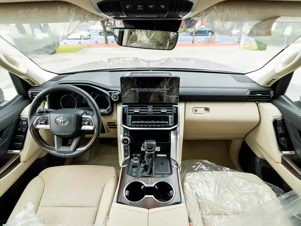 Toyota Land Cruiser LC300 2021 3.5L Automatic 2026 - thumbnail 15