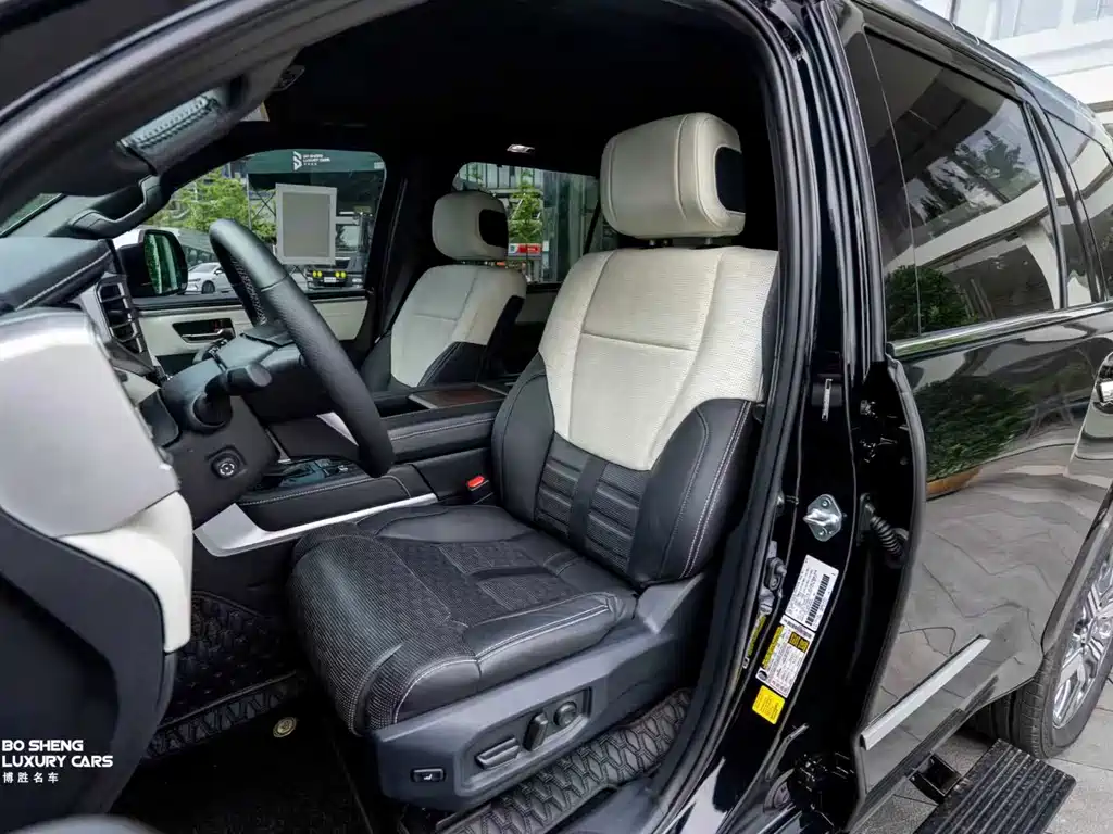 Toyota Toyota Sequoia 2025 3.5L Automatic 2026 - thumbnail 11