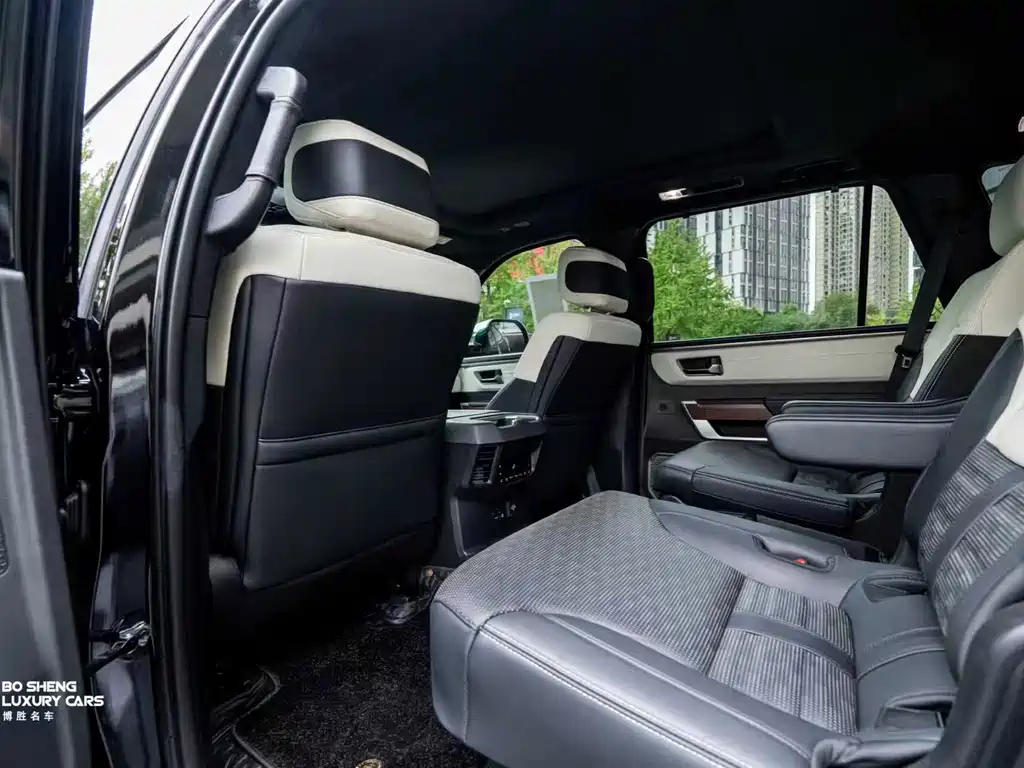 Toyota Toyota Sequoia 2025 3.5L Automatic 2026 - thumbnail 15