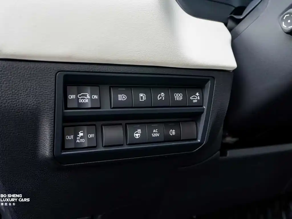 Toyota Toyota Sequoia 2025 3.5L Automatic 2026 - thumbnail 19