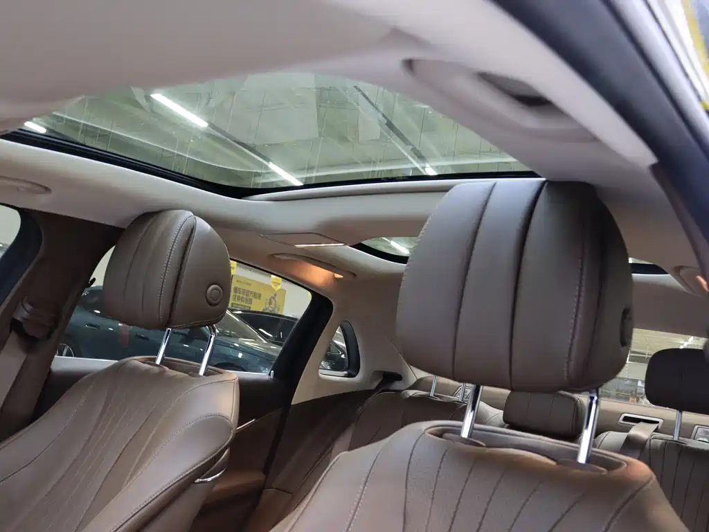 Mercedes-Benz Mercedes-Benz E-Class 2022 E 300 L Fashion Edition 2022 - thumbnail 9