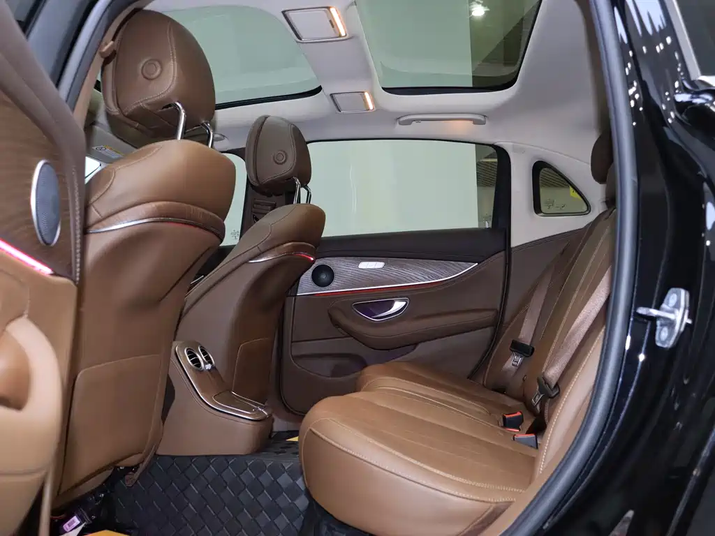 Mercedes-Benz Mercedes-Benz E-Class 2022 E 300 L Fashion Edition 2022 - thumbnail 10