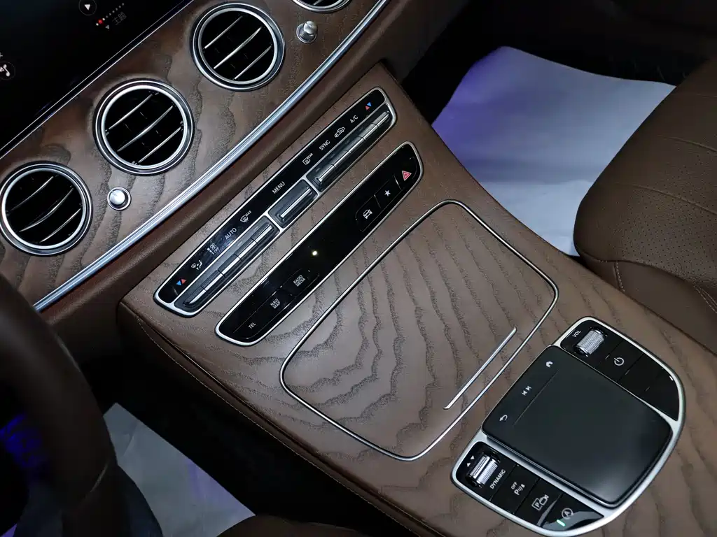 Mercedes-Benz Mercedes-Benz E-Class 2022 E 300 L Fashion Edition 2022 - thumbnail 15