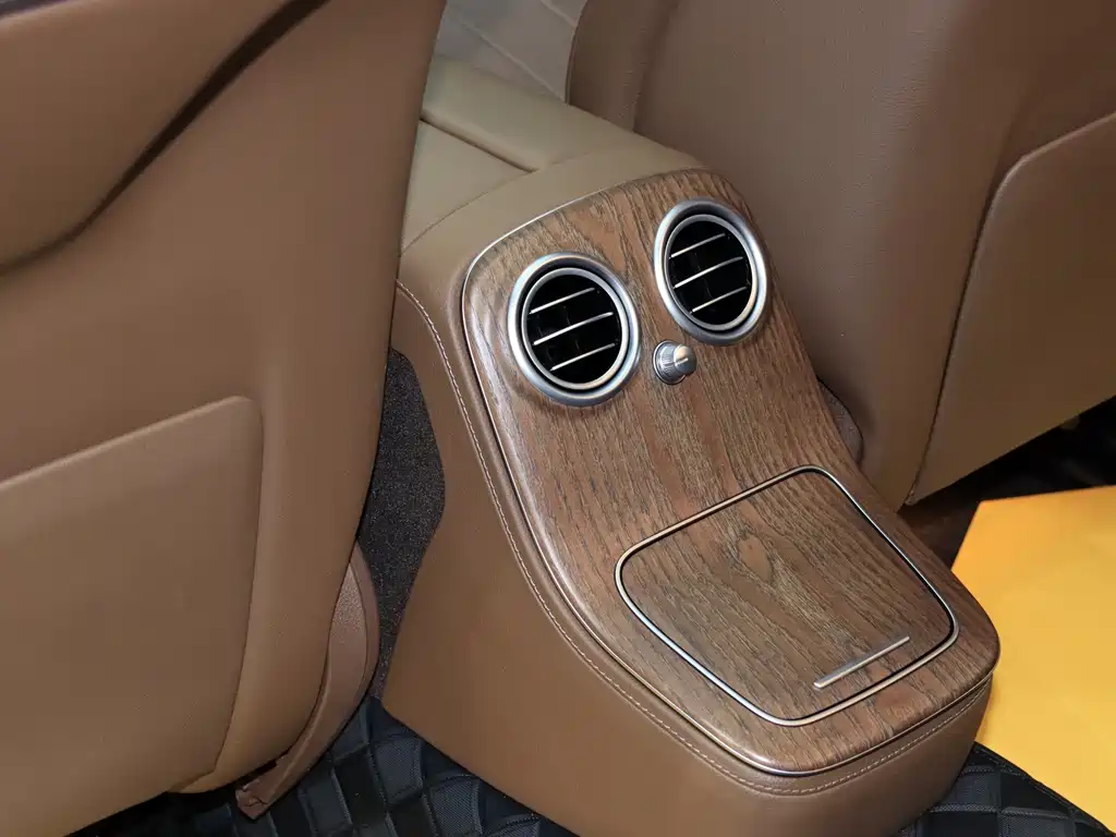 Mercedes-Benz Mercedes-Benz E-Class 2022 E 300 L Fashion Edition 2022 - thumbnail 16